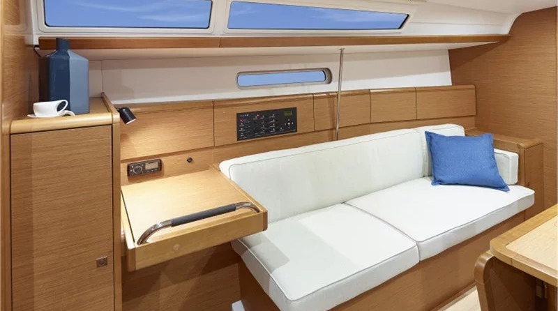 Jeanneau Sun Odyssey 389