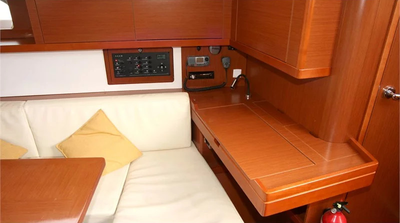 Oceanis 45 (4Cab)