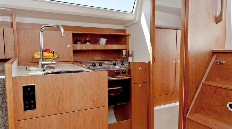 Hanse 315