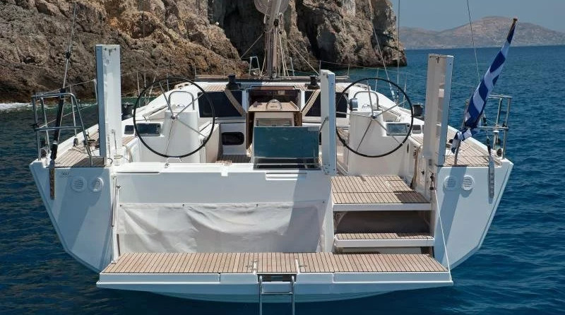 Dufour 560