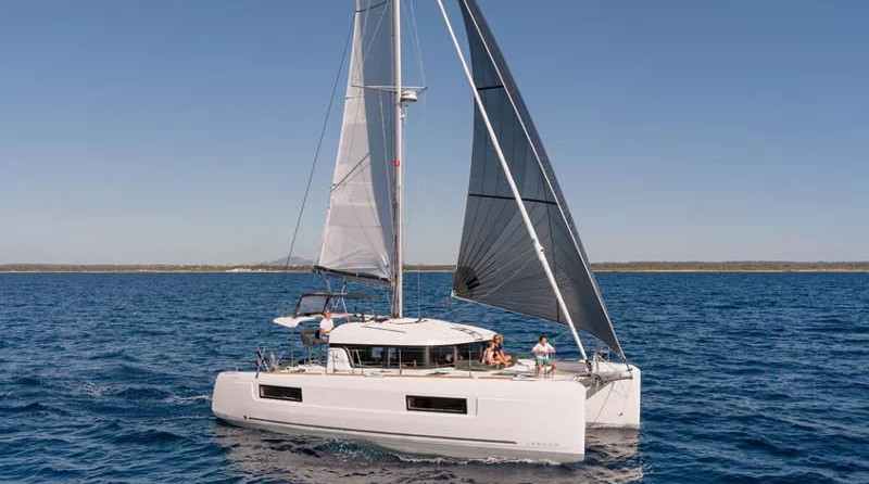Lagoon 40