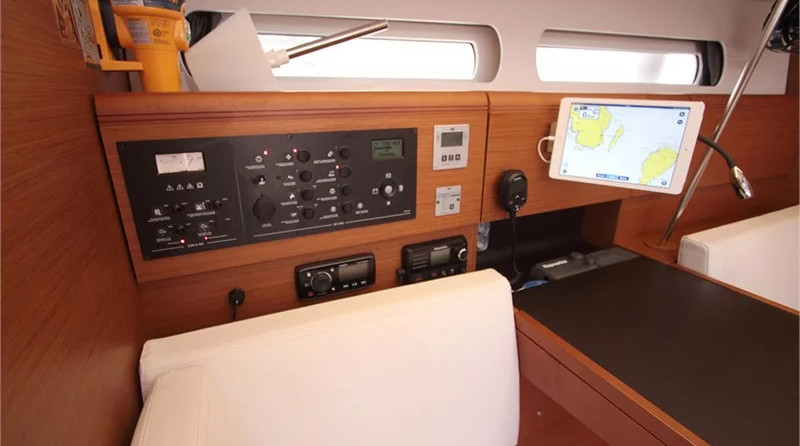 Jeanneau Sun Odyssey 419