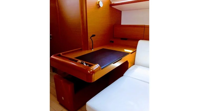 Jeanneau Sun Odyssey 519