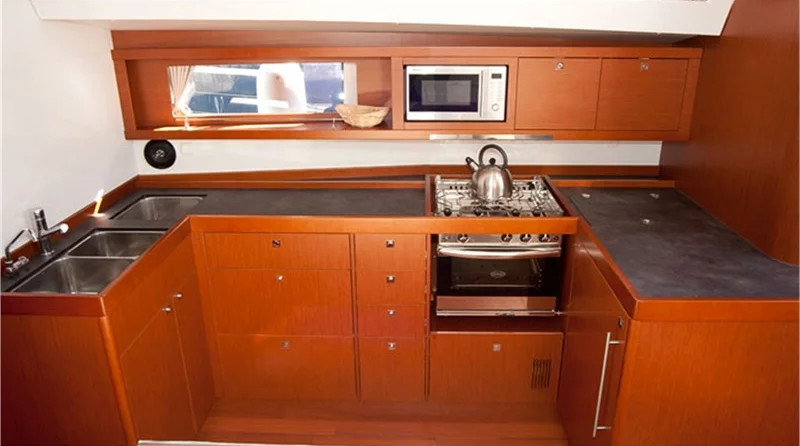 Oceanis 48 (5Cab)