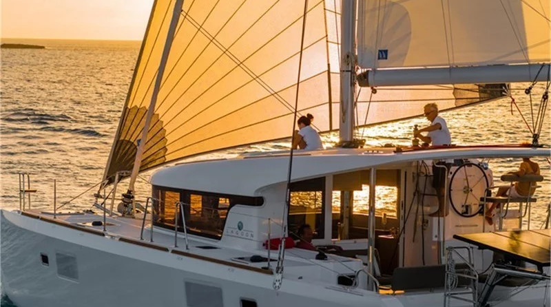 Lagoon 39