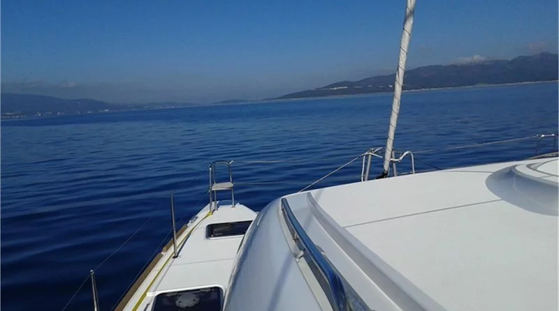 Lagoon 39