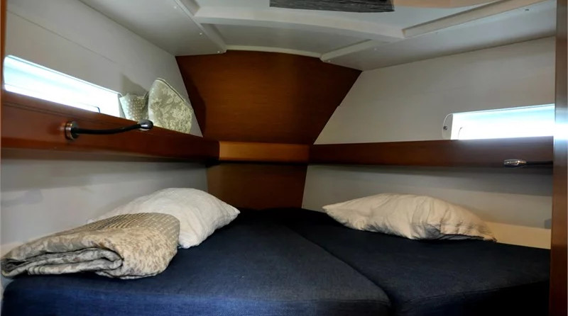 Jeanneau Sun Odyssey 419