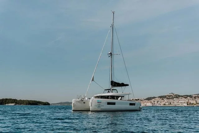 Lagoon 40