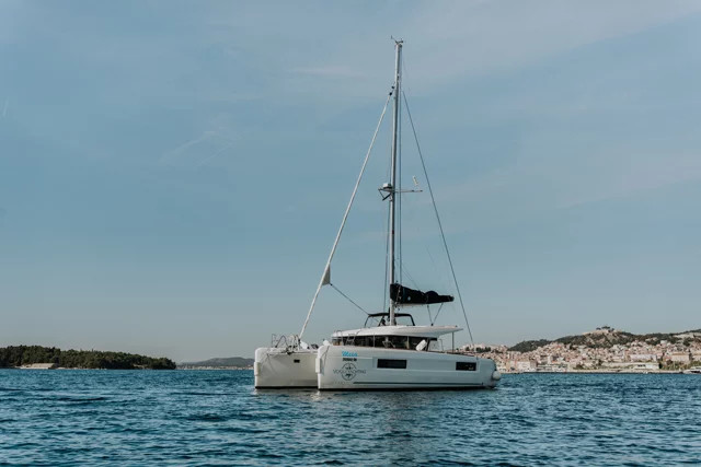 Lagoon 40