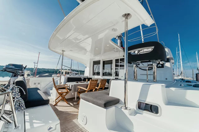 Lagoon 40