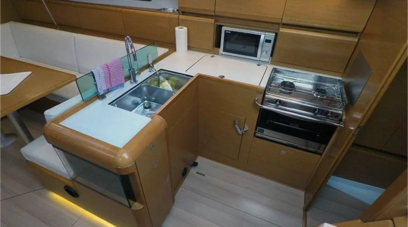 Jeanneau Sun Odyssey 449