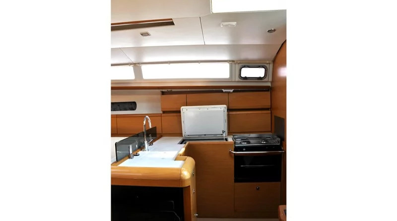 Sun Odyssey 439 (4Cab)
