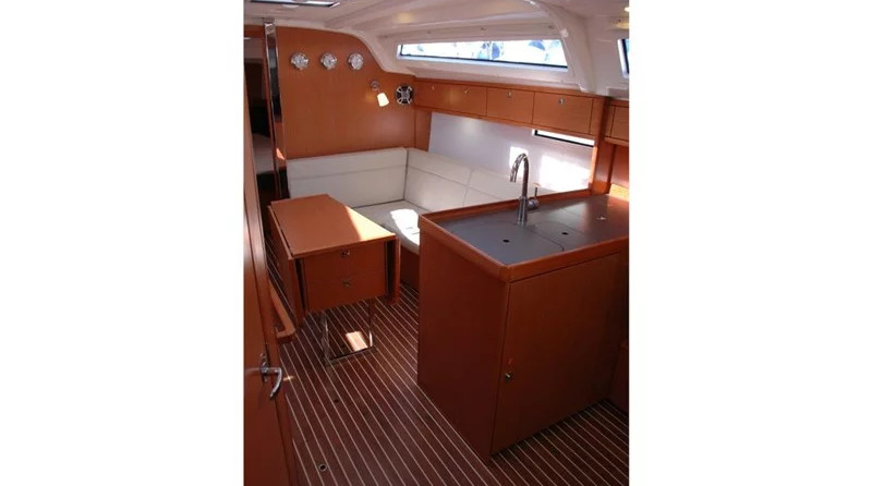 Bavaria 37 Cruiser