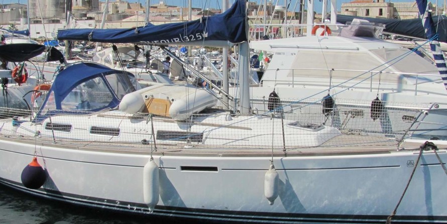 Dufour 325