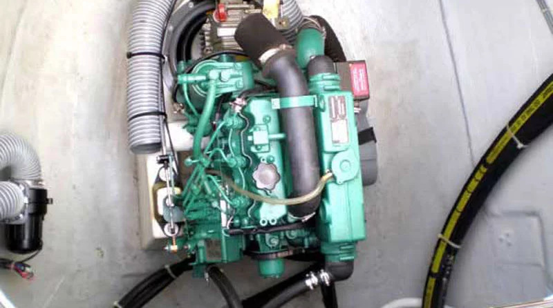 Lagoon 380 (3Cab)