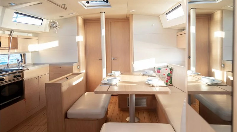Beneteau Oceanis 46.1