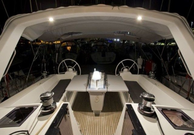 Beneteau Oceanis 48