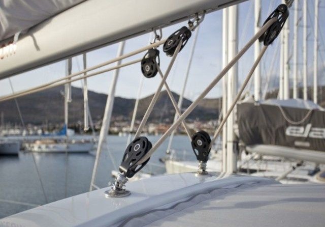 Beneteau Oceanis 48