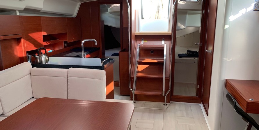 Hanse 458