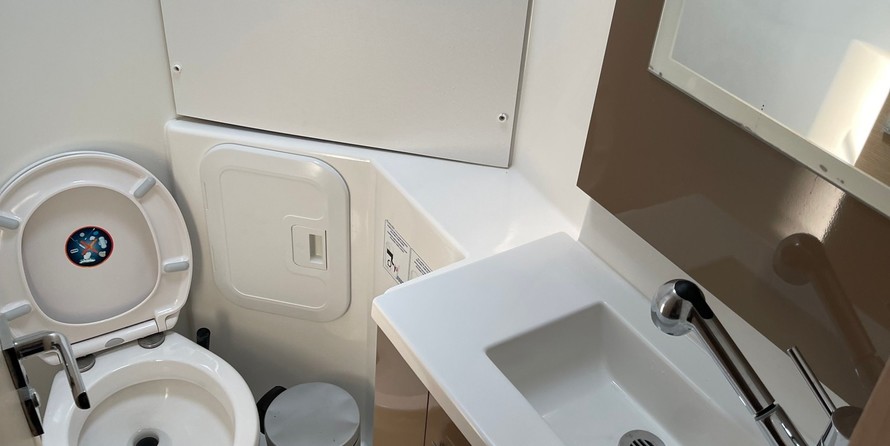 Fountaine Pajot Lucia 40