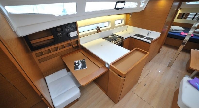 Jeanneau Sun Odyssey 440