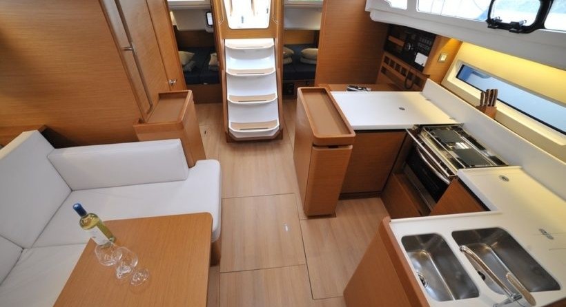 Jeanneau Sun Odyssey 440