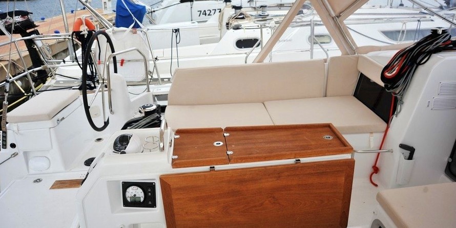 Jeanneau Sun Odyssey 440