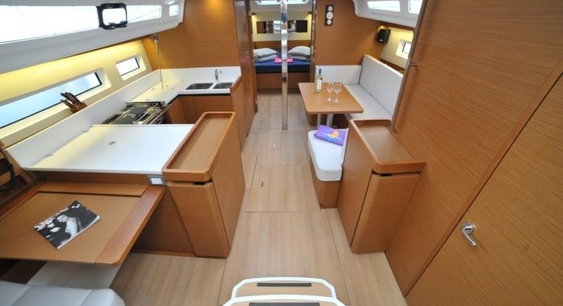 Jeanneau Sun Odyssey 440