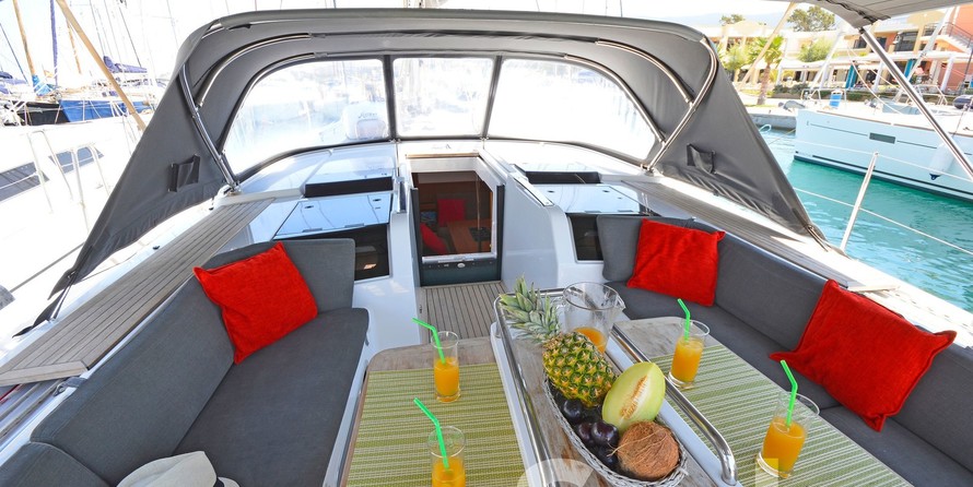 Hanse 505