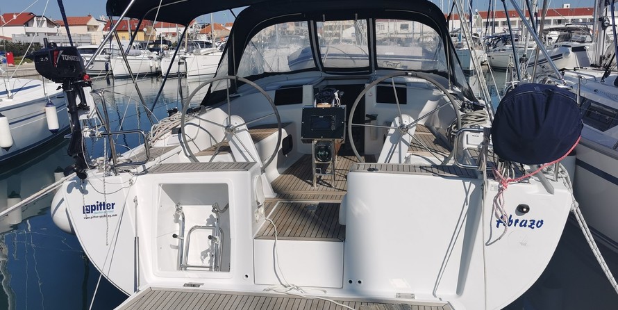 Hanse 385