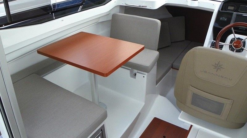 Jeanneau Merry Fisher 695