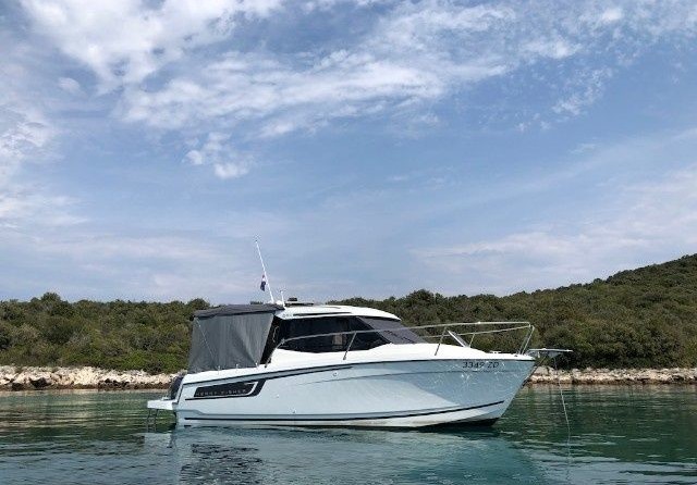 Jeanneau Merry Fisher 695