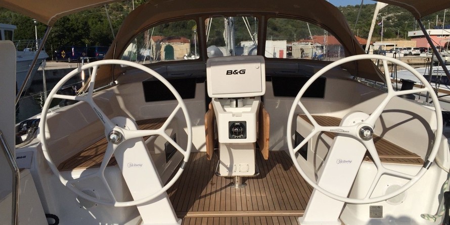 Hanse 418