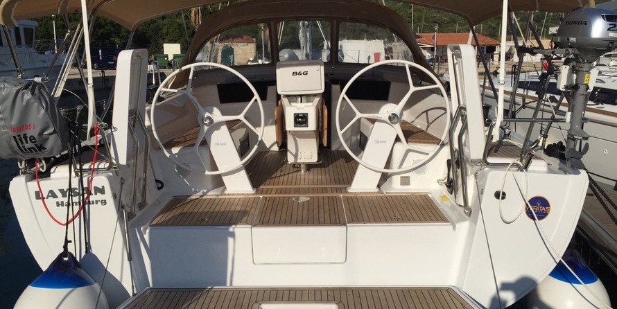 Hanse 418