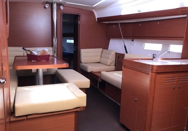 Dufour 412