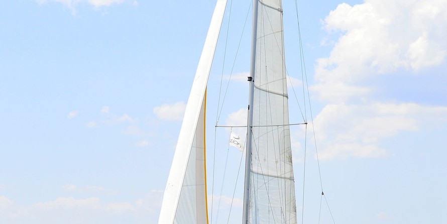 Hanse 325