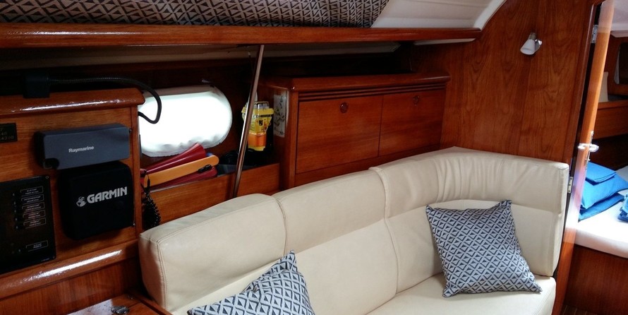 Jeanneau Sun Odyssey 35