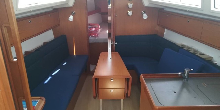 Bavaria CRUISER 34