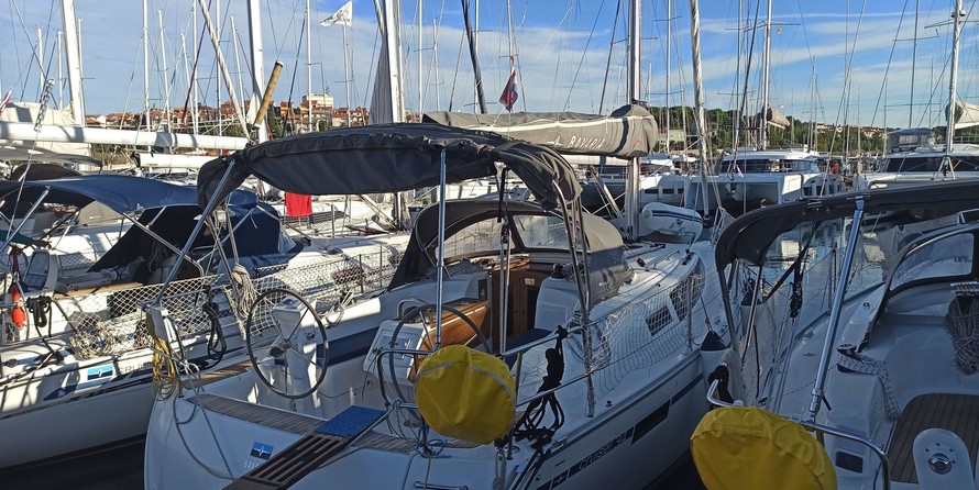 Bavaria CRUISER 34