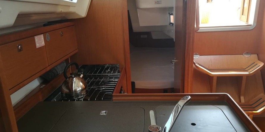 Bavaria CRUISER 34