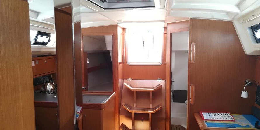Bavaria CRUISER 34