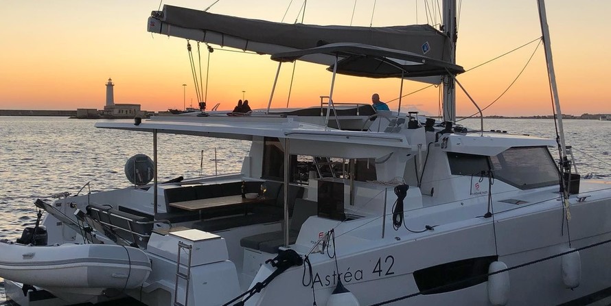 Fountaine Pajot Astréa 42