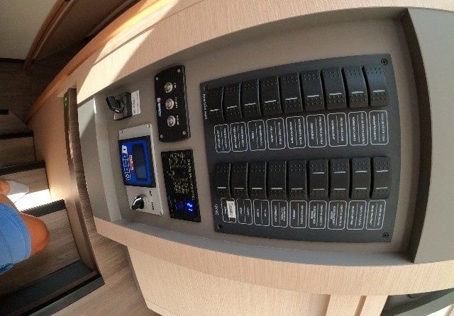 Fountaine Pajot Astréa 42