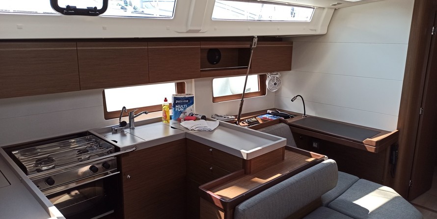 Beneteau Oceanis 51.1