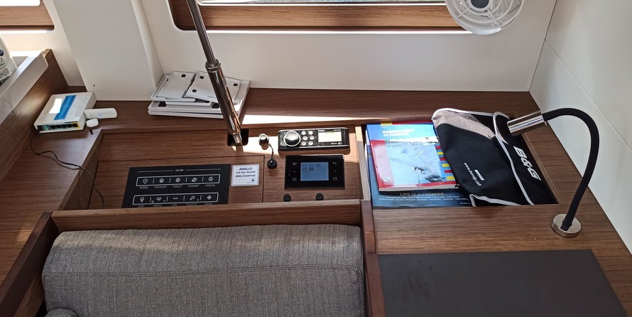Beneteau Oceanis 51.1
