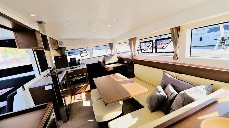 Lagoon 40