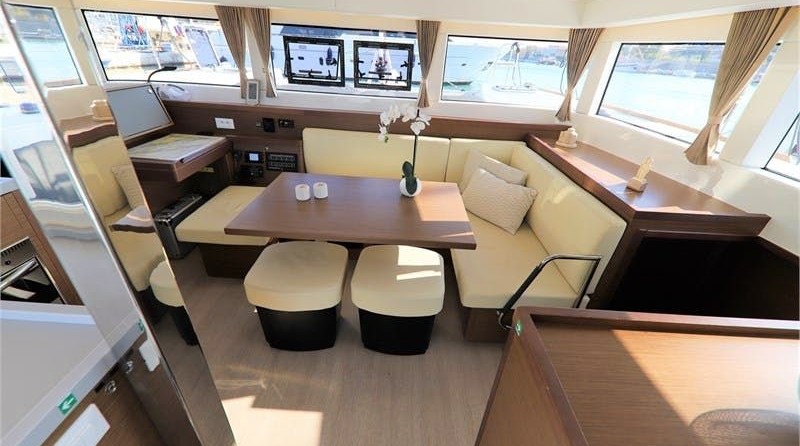 Lagoon 40