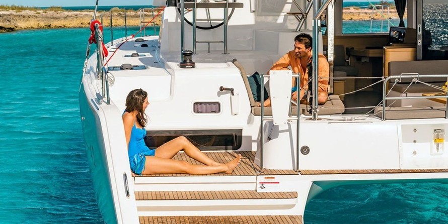 Lagoon 42