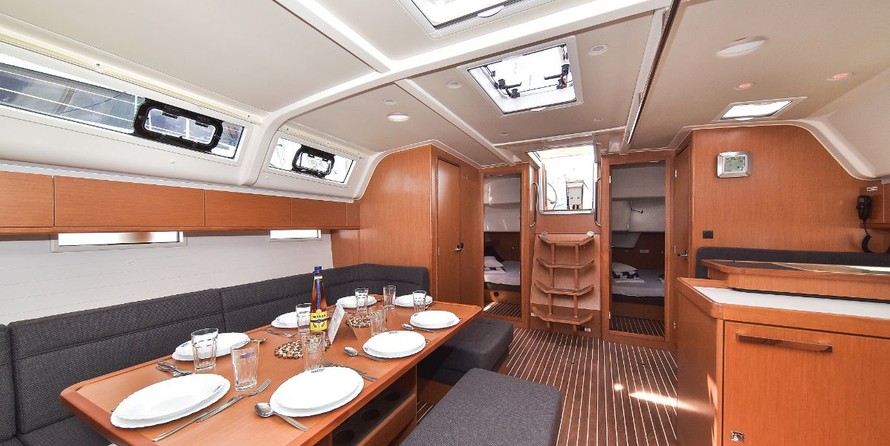 Bavaria Cruiser 51
