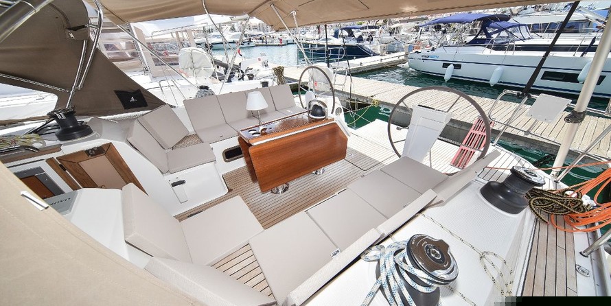 Bavaria Cruiser 51